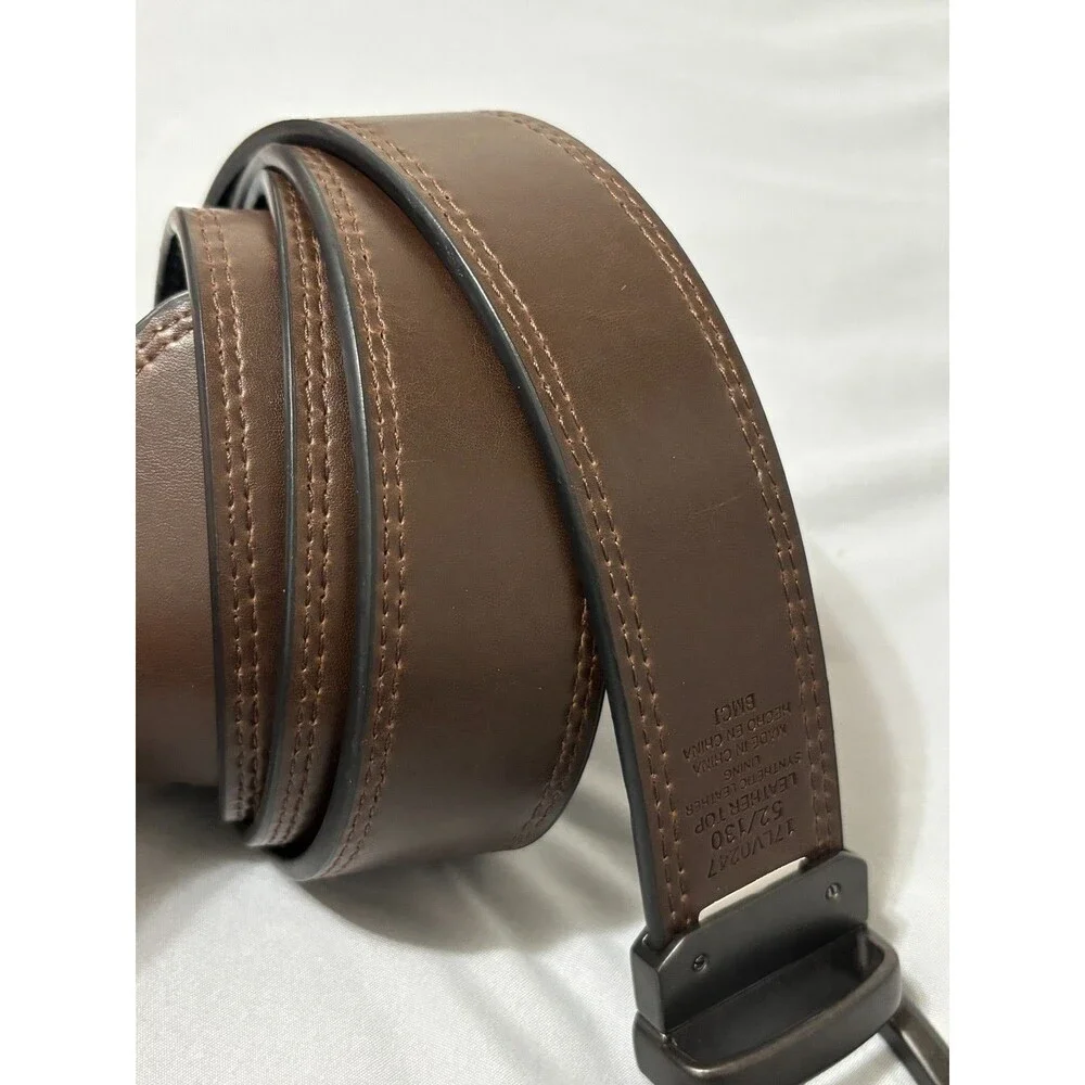 Levi's Big & Tall Men's Reversible Leather Belt Sz 52 Gunmetal Buckle 17LV0247